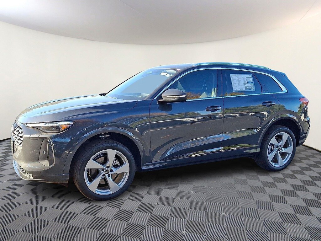 New 2025 Audi Q5 Premium Plus SUV