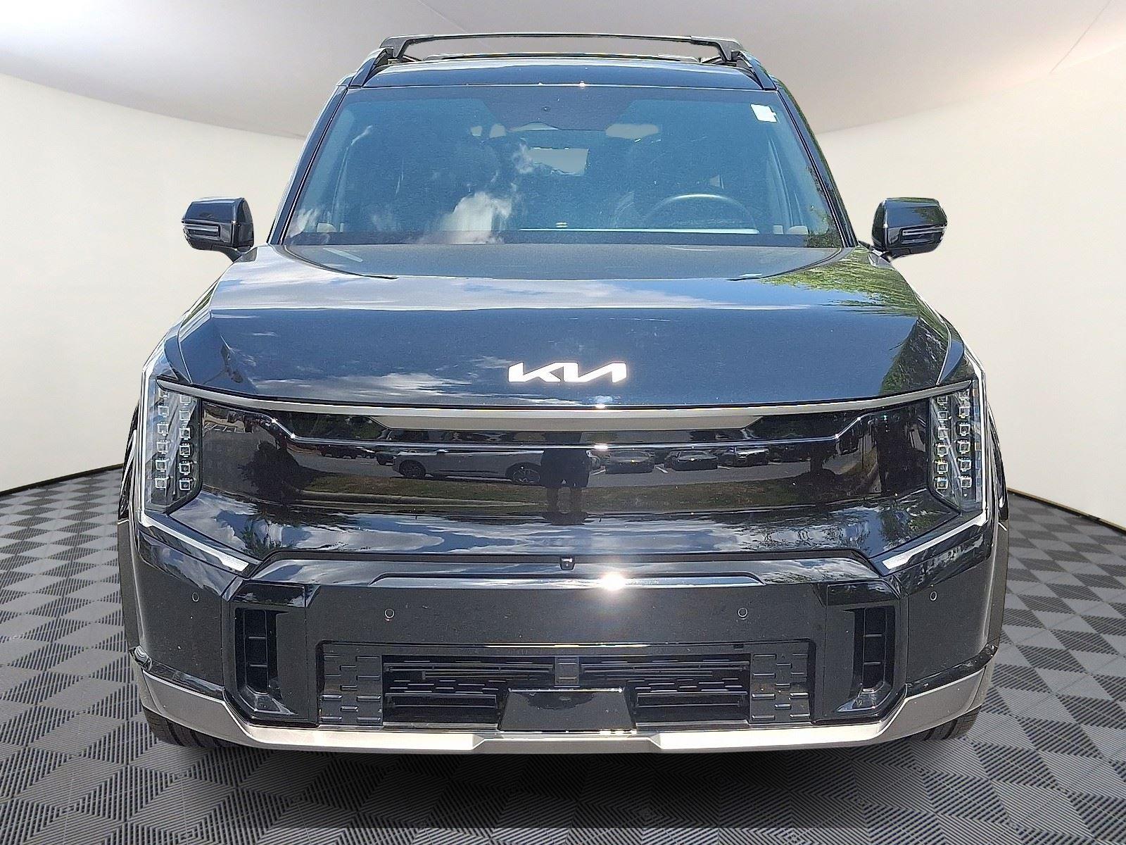 Used 2025 Kia EV9 GT-Line with VIN 5XYAEFS54SG003465 for sale in Matthews, NC