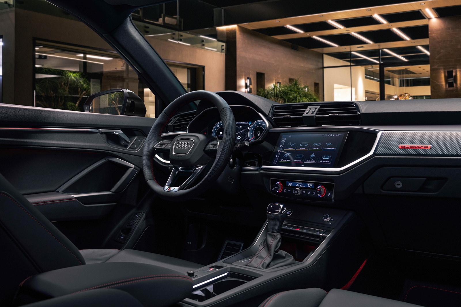 MY25_-_Q3_-_Interior_-_Passenger_-_9484.jpg