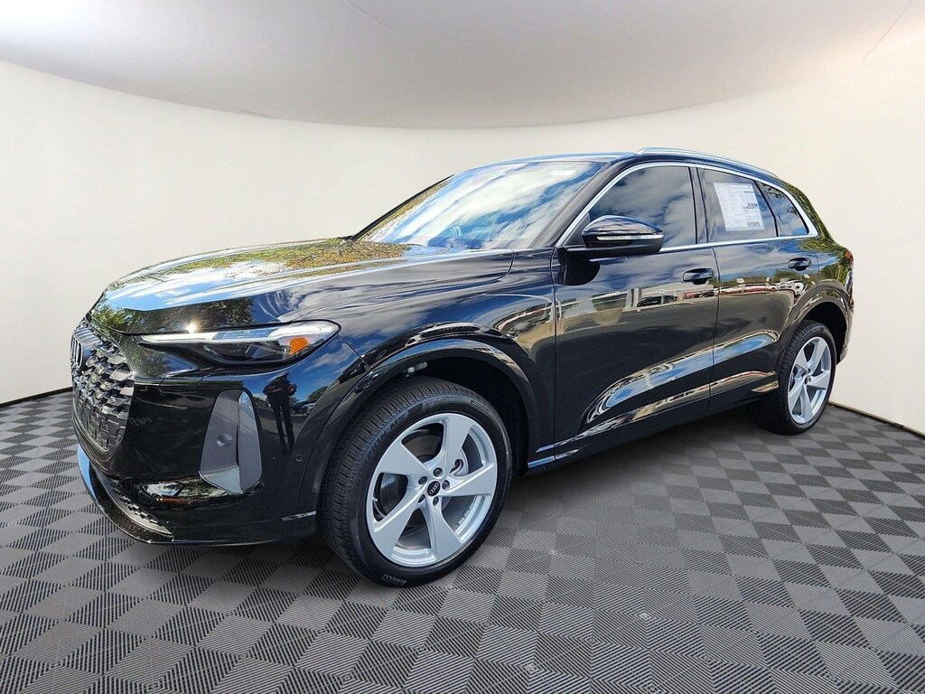 New 2025 Audi Q5 Premium Plus SUV