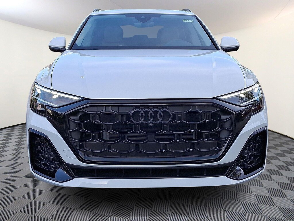New 2025 Audi Q8 Premium Plus SUV