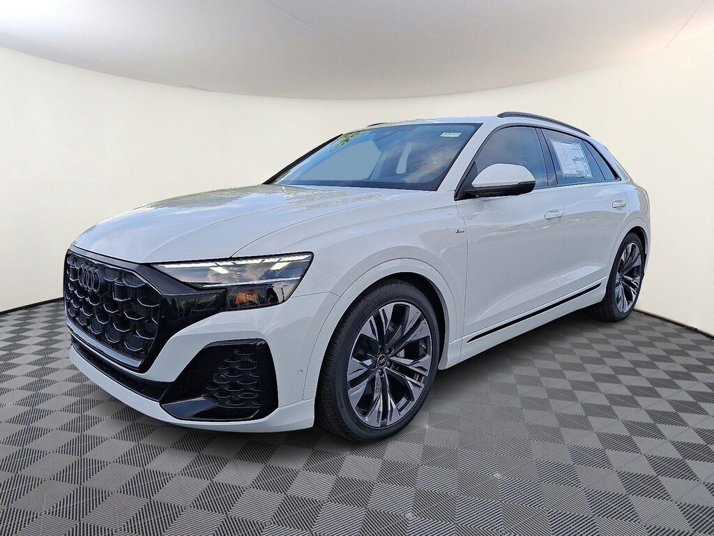 New 2025 Audi Q8 Premium Plus SUV