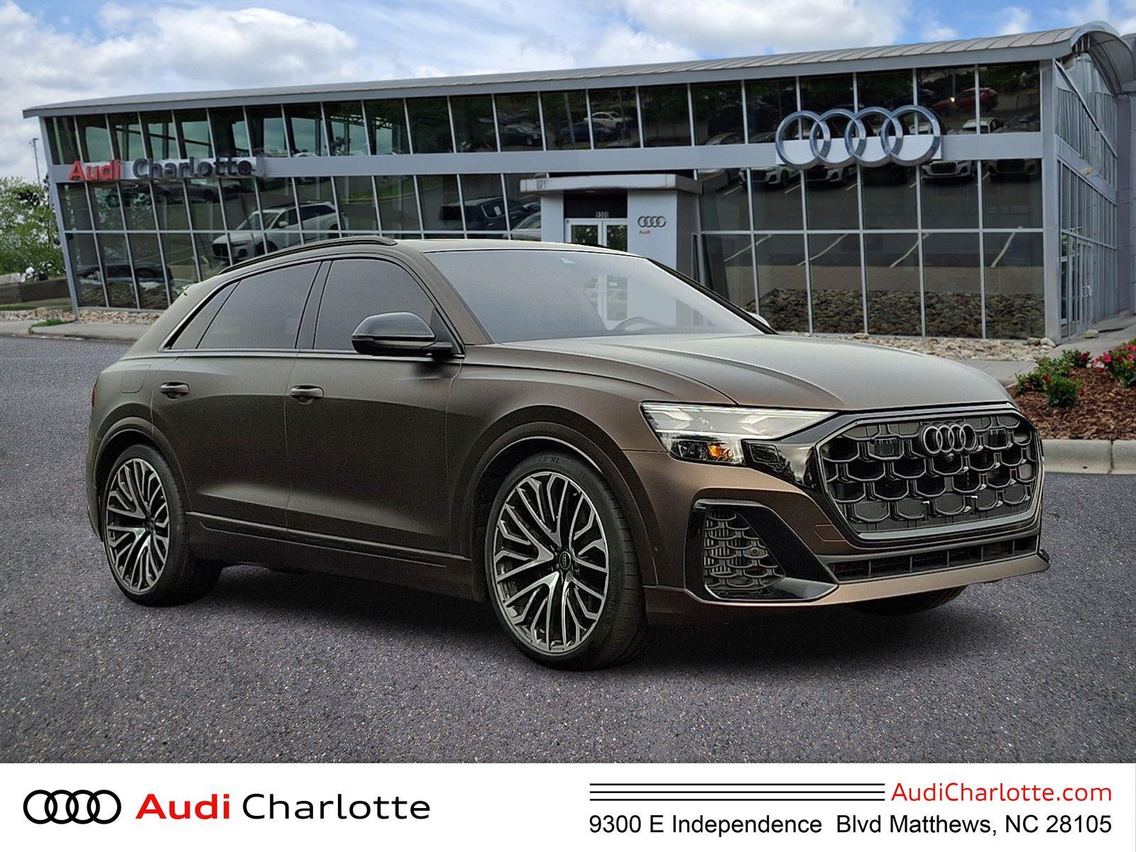 2024 Audi SQ8 Prestige's photo