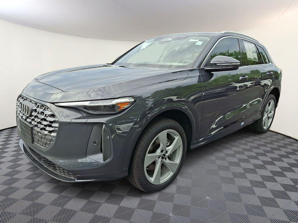 New 2025 Audi Q5 Premium Plus SUV