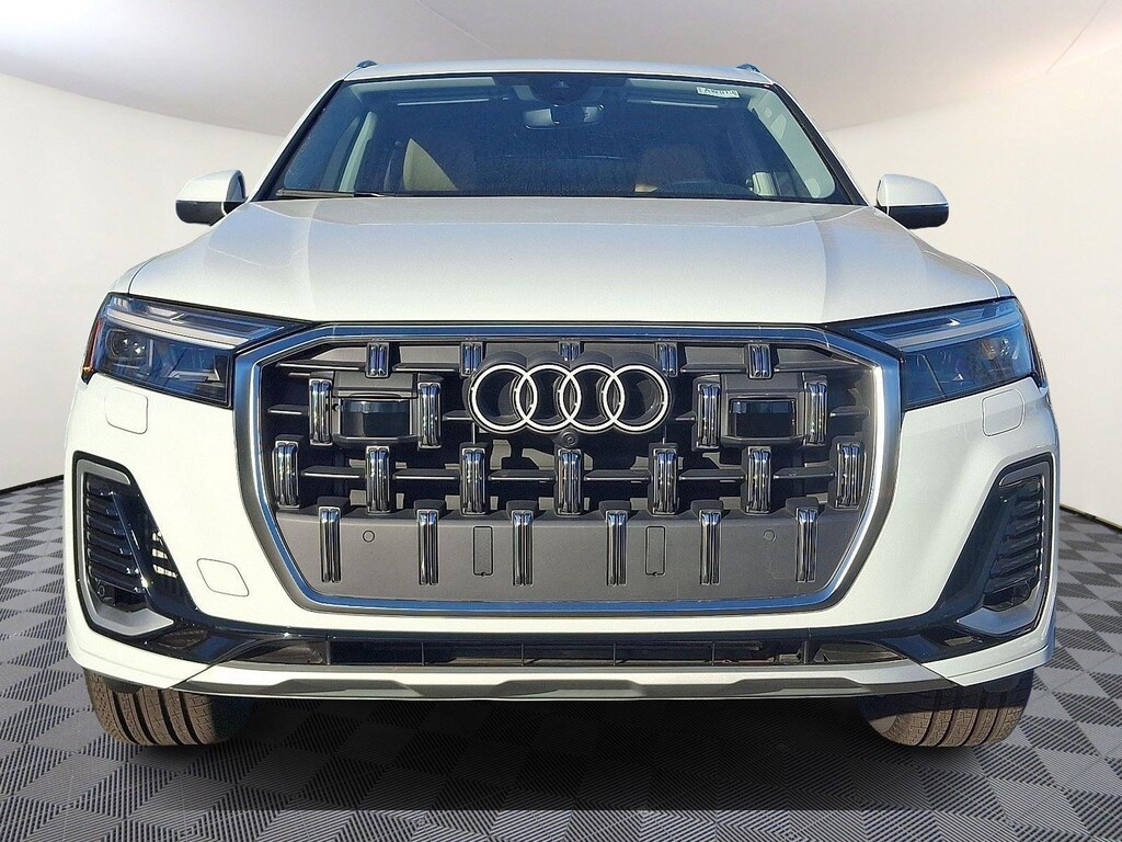 New 2025 Audi Q7 Premium Plus SUV