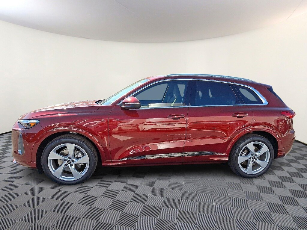 New 2025 Audi Q5 Prestige SUV