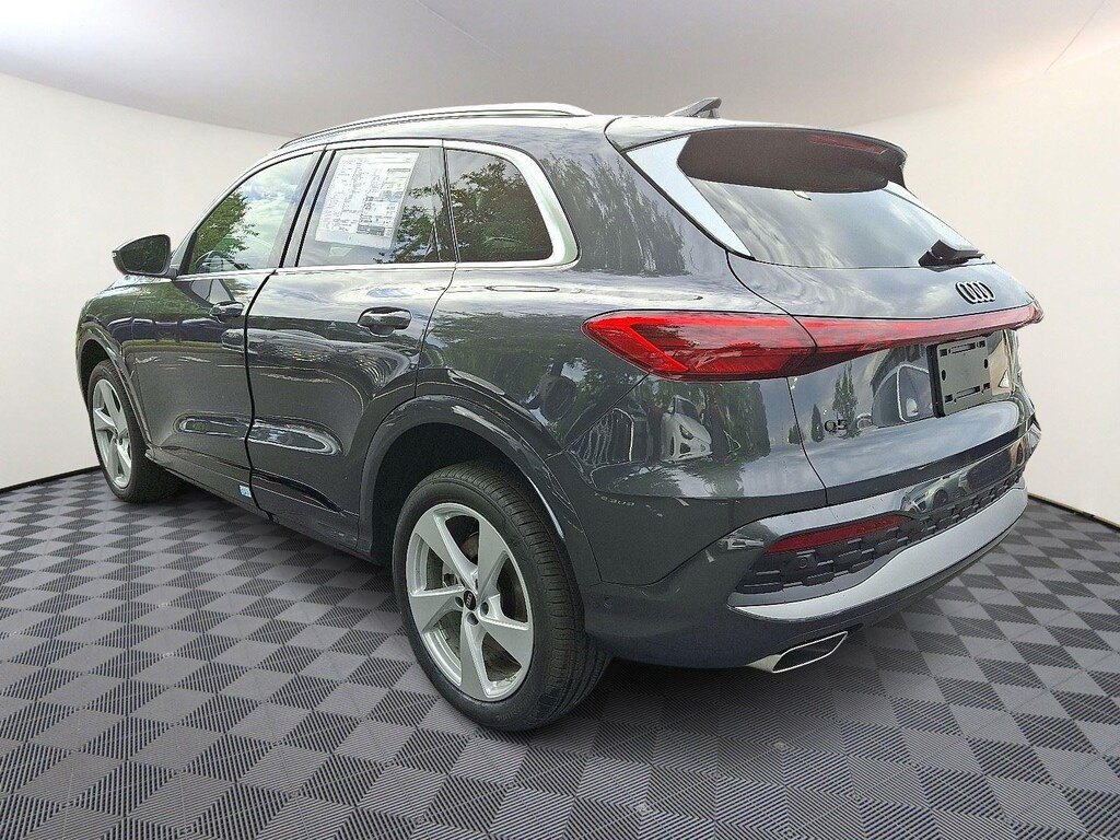 New 2025 Audi Q5 Premium Plus SUV