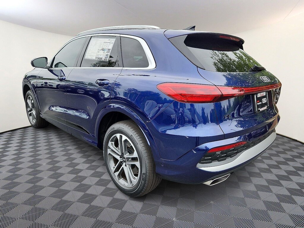 New 2025 Audi Q5 Premium SUV