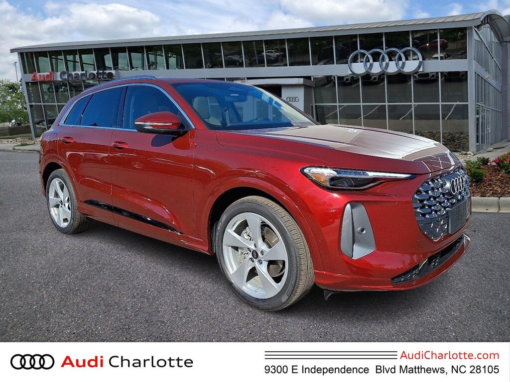 New 2025 Audi Q5 Prestige SUV