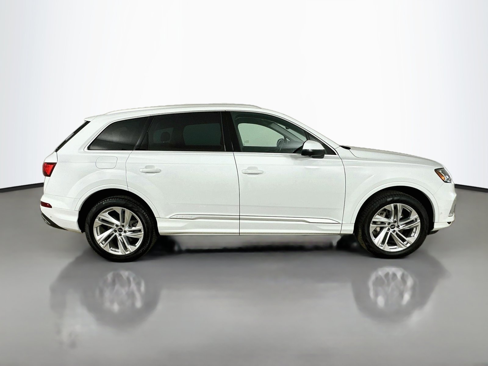 Certified 2023 Audi Q7 55 Premium SUV