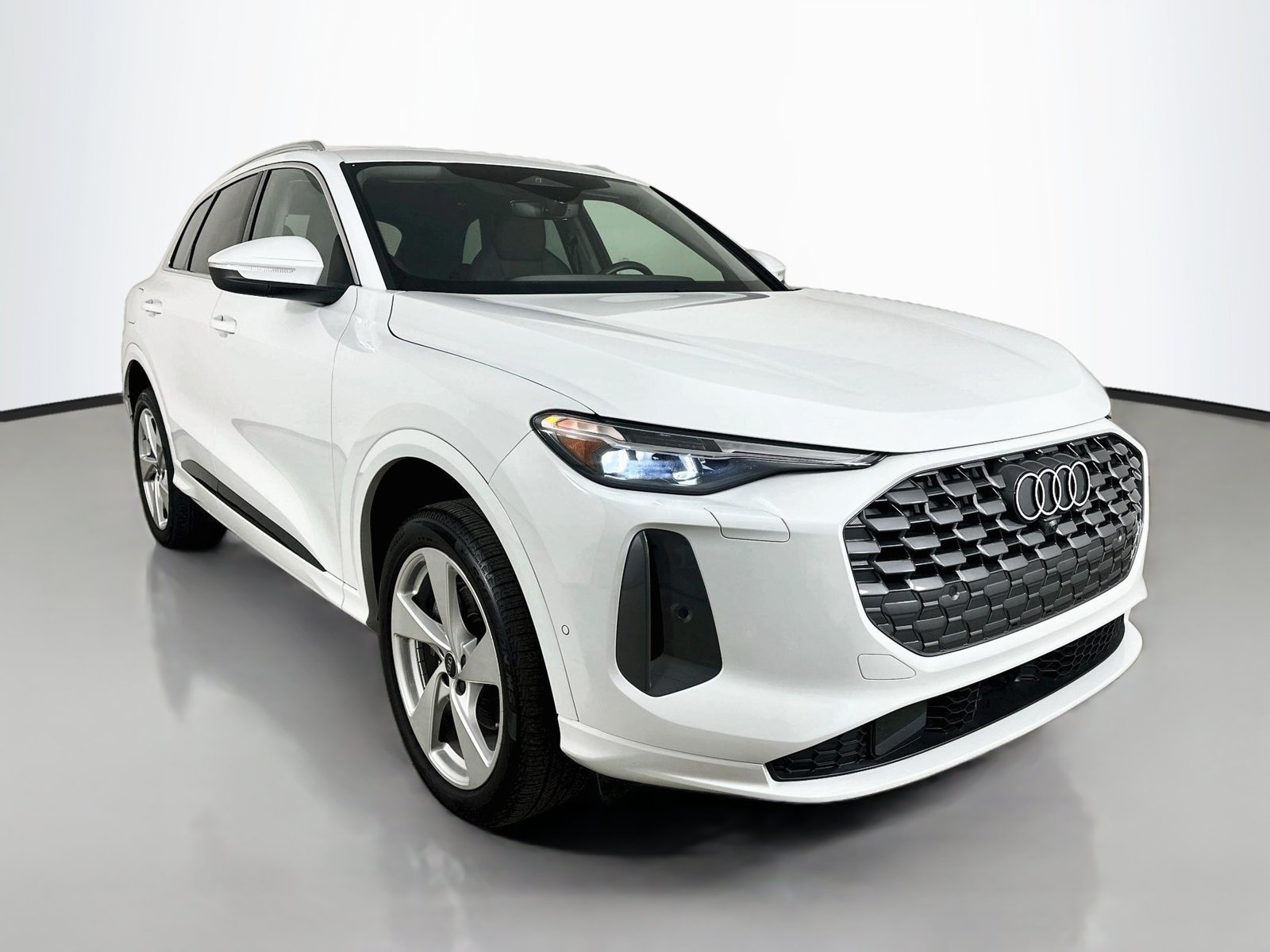 Certified 2025 Audi Q5 2.0T Premium Plus SUV
