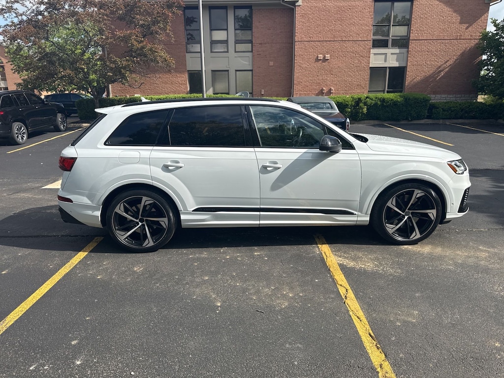 Used 2023 Audi SQ7 Premium Plus SUV