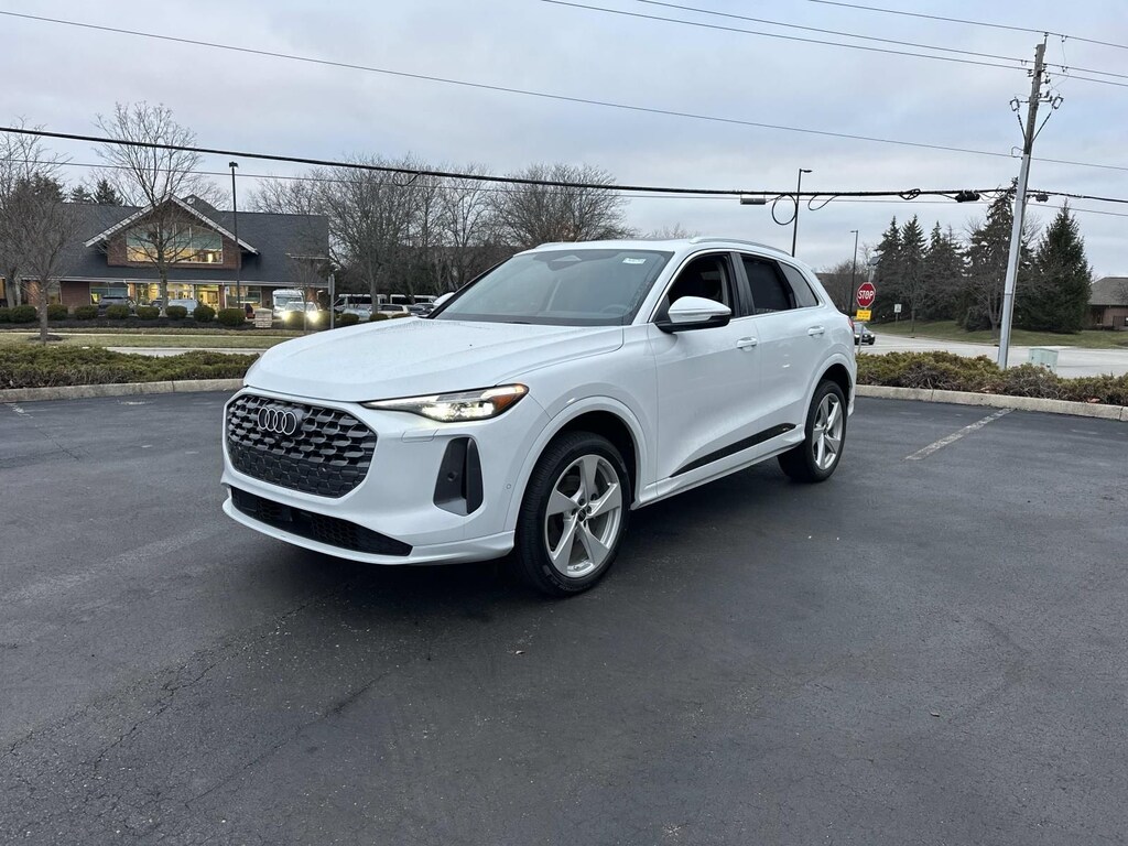 Certified 2025 Audi Q5 2.0T Premium Plus SUV