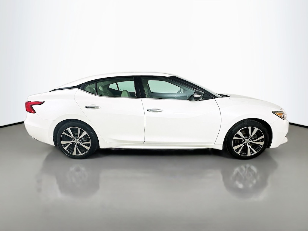 Used 2017 Nissan Maxima 3.5 SL Sedan