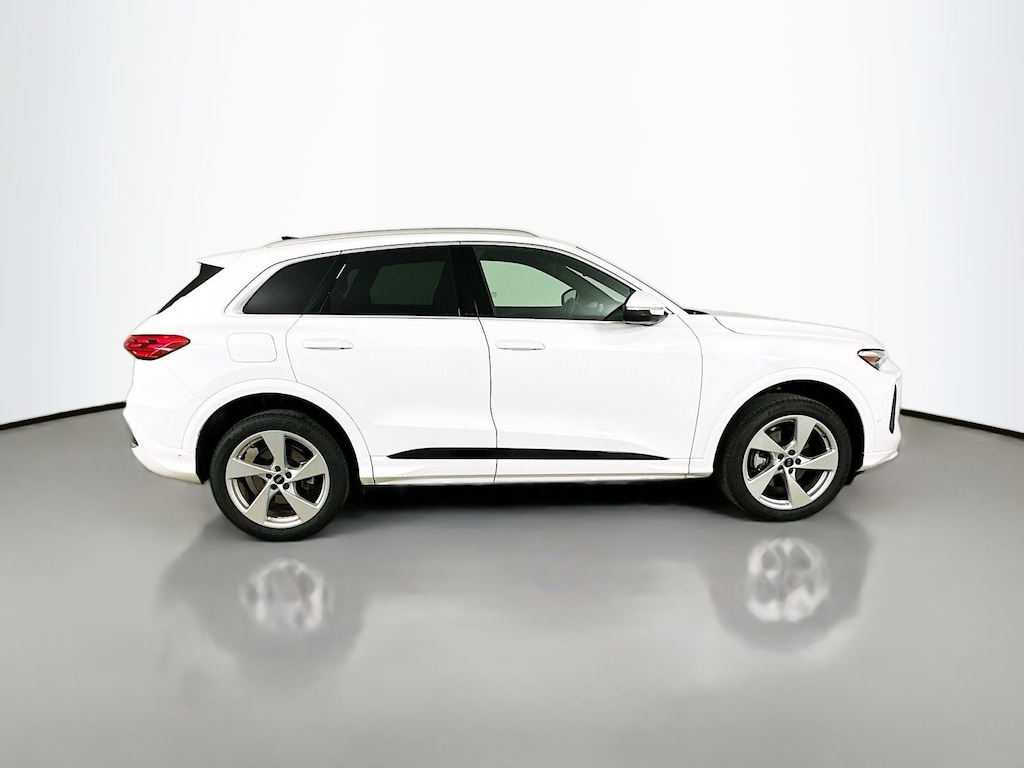 Certified 2025 Audi Q5 2.0T Premium Plus SUV