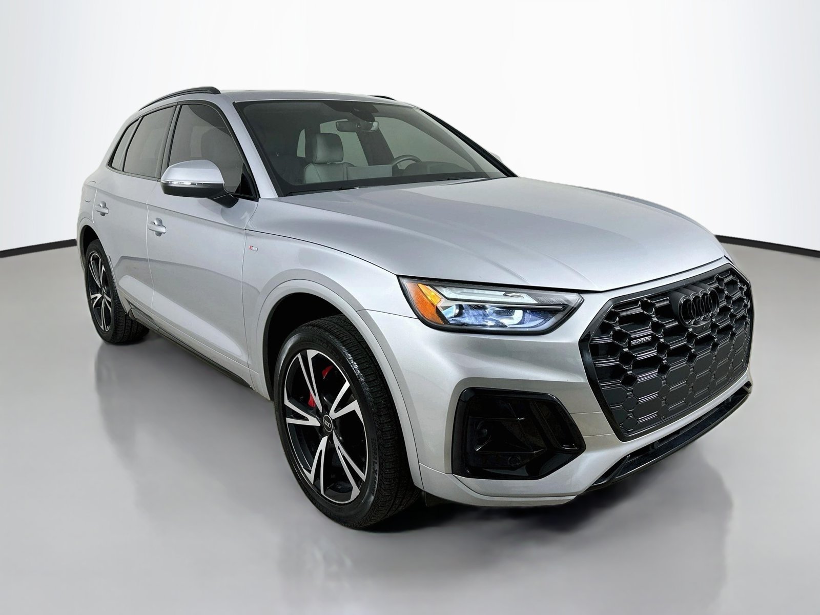 Certified 2025 Audi Q5 45 S Line Premium Plus SUV