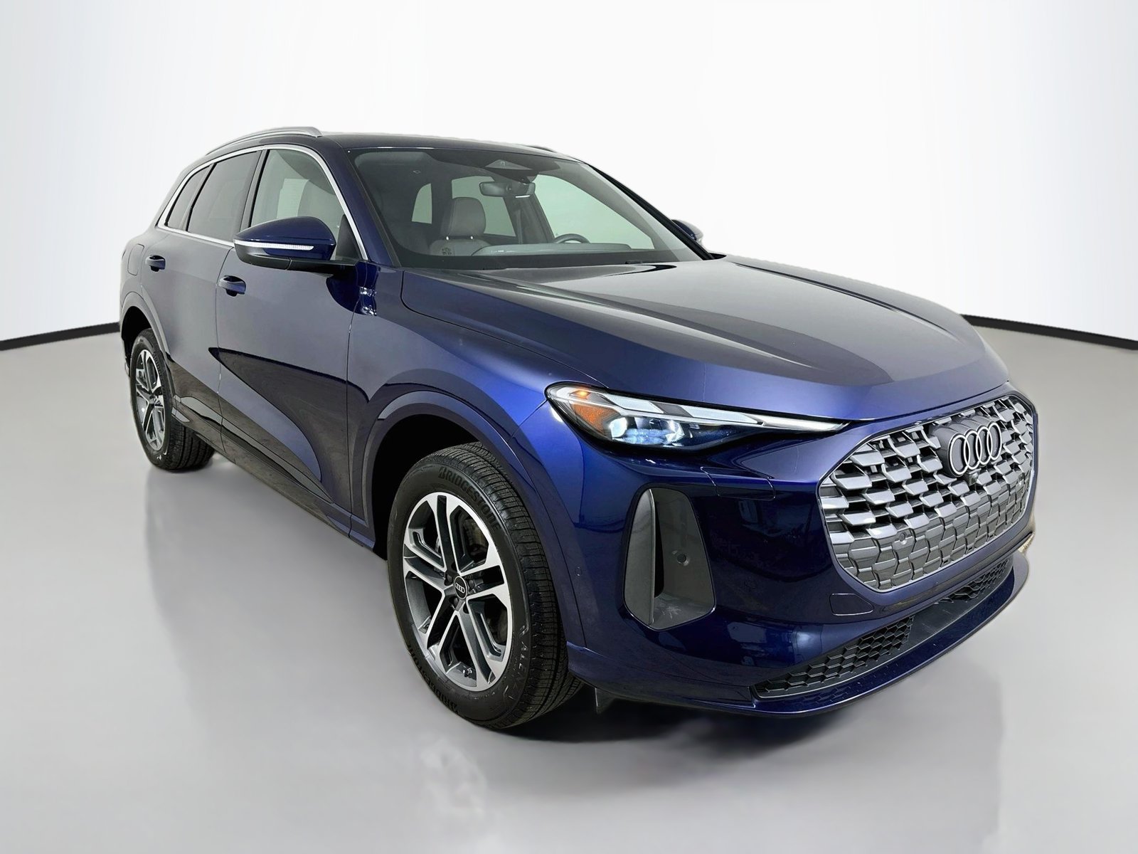 Certified 2025 Audi Q5 2.0T Premium SUV