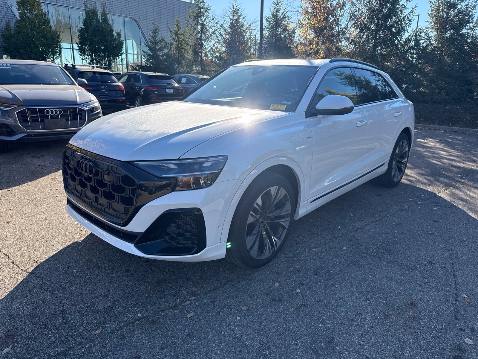  Audi Q8