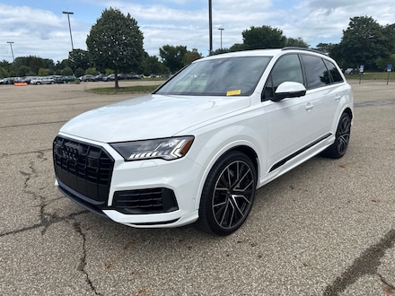 2023 Audi Q7 55 Prestige SUV