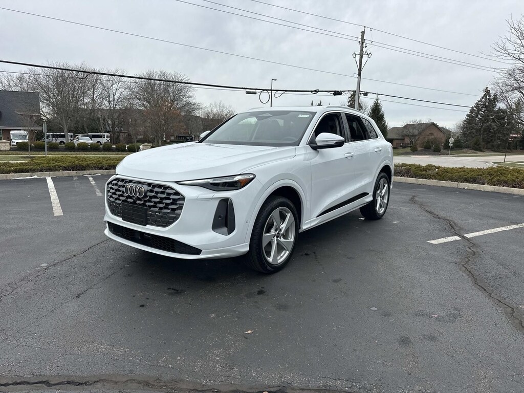 Certified 2025 Audi Q5 2.0T Premium Plus SUV