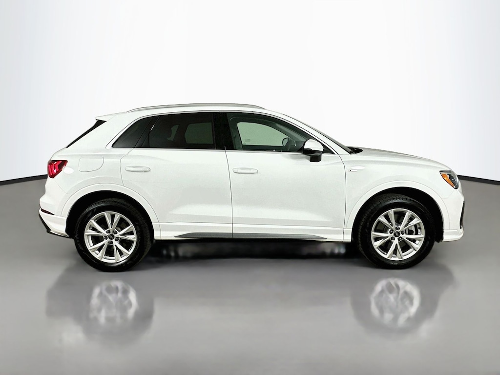 Certified 2022 Audi Q3 Premium SUV