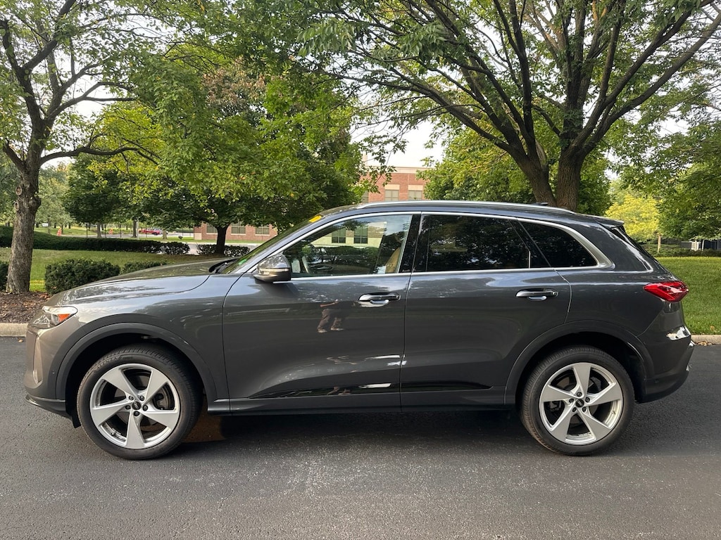 Certified 2025 Audi Q5 2.0T Premium Plus SUV