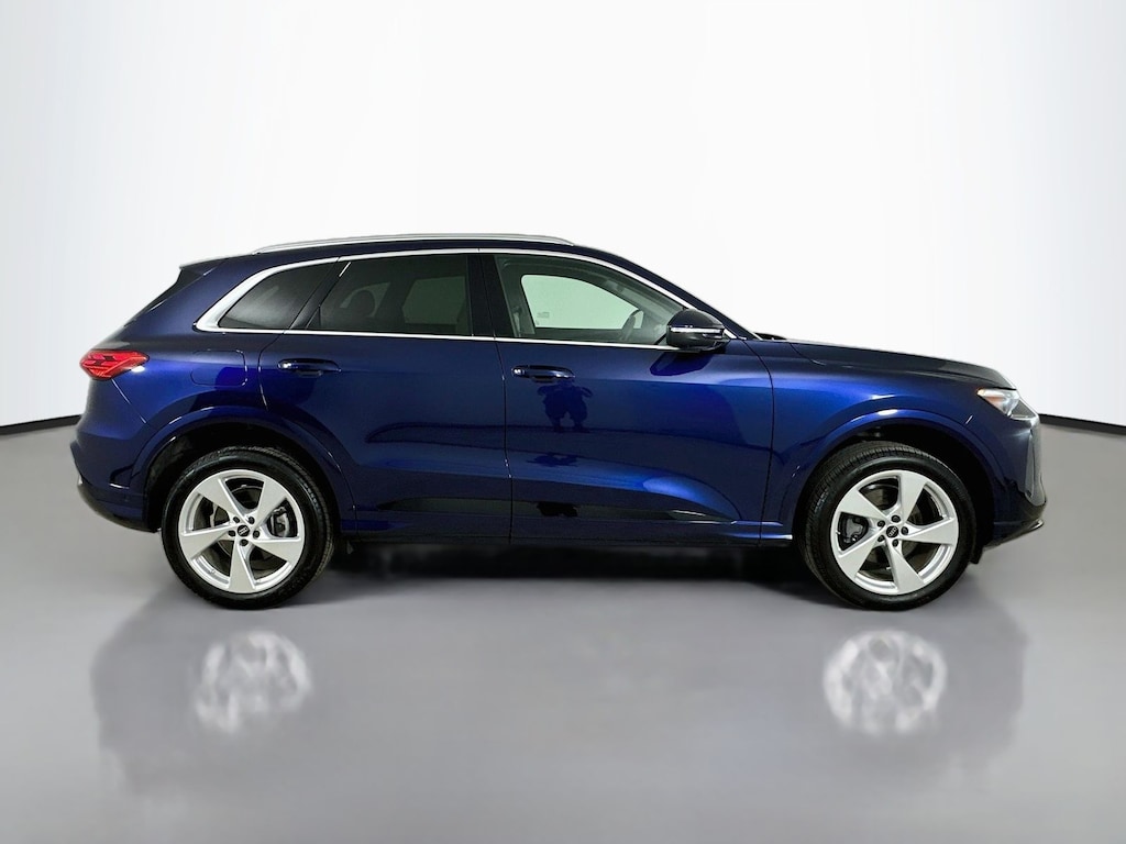 Certified 2025 Audi Q5 2.0T Premium Plus SUV