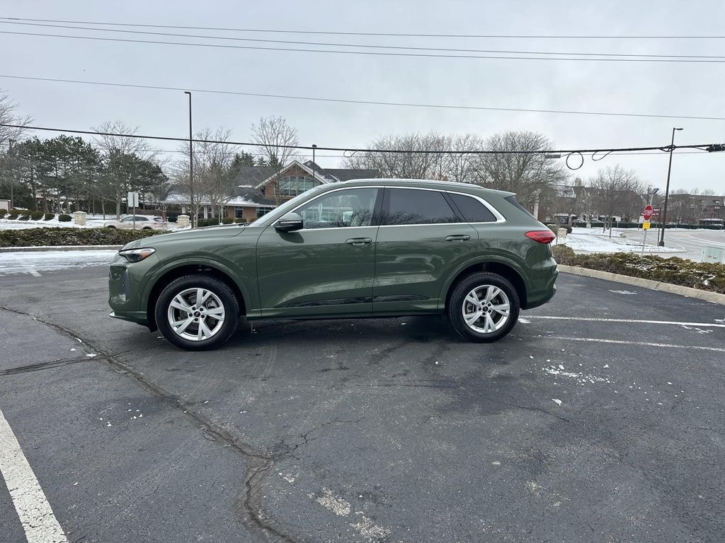 New 2025 Audi Q5 2.0T Premium SUV