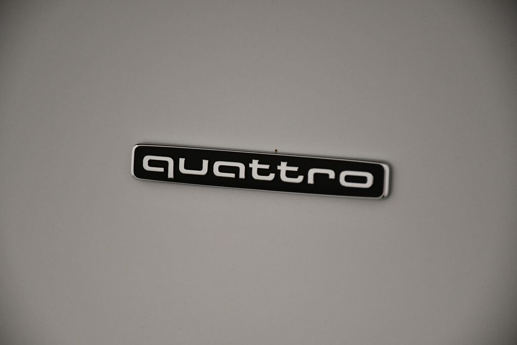 2025 Audi Q5 Premium Plus - Photo 10