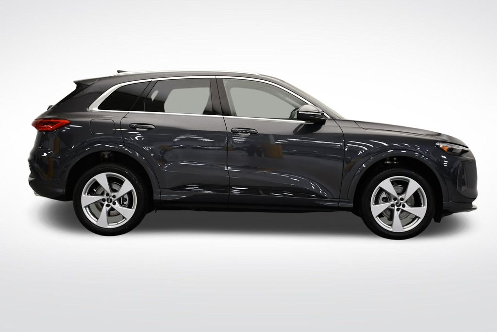 2025 Audi Q5 2.0T Premium photo 5