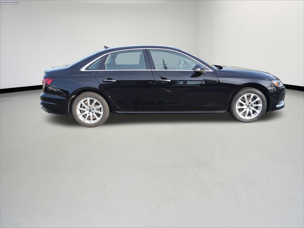 2023 Audi A4 40 Premium photo 5