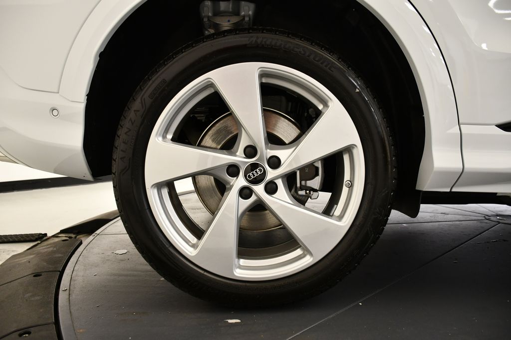 2025 Audi Q5 Premium Plus - Photo 15