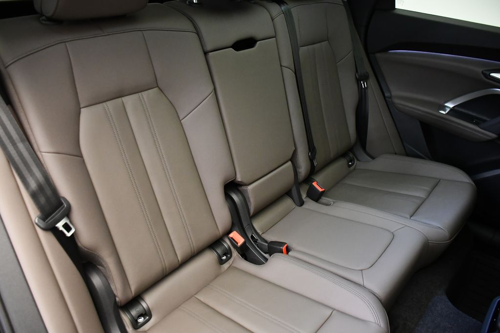 2025 Audi Q5 Premium - Photo 52