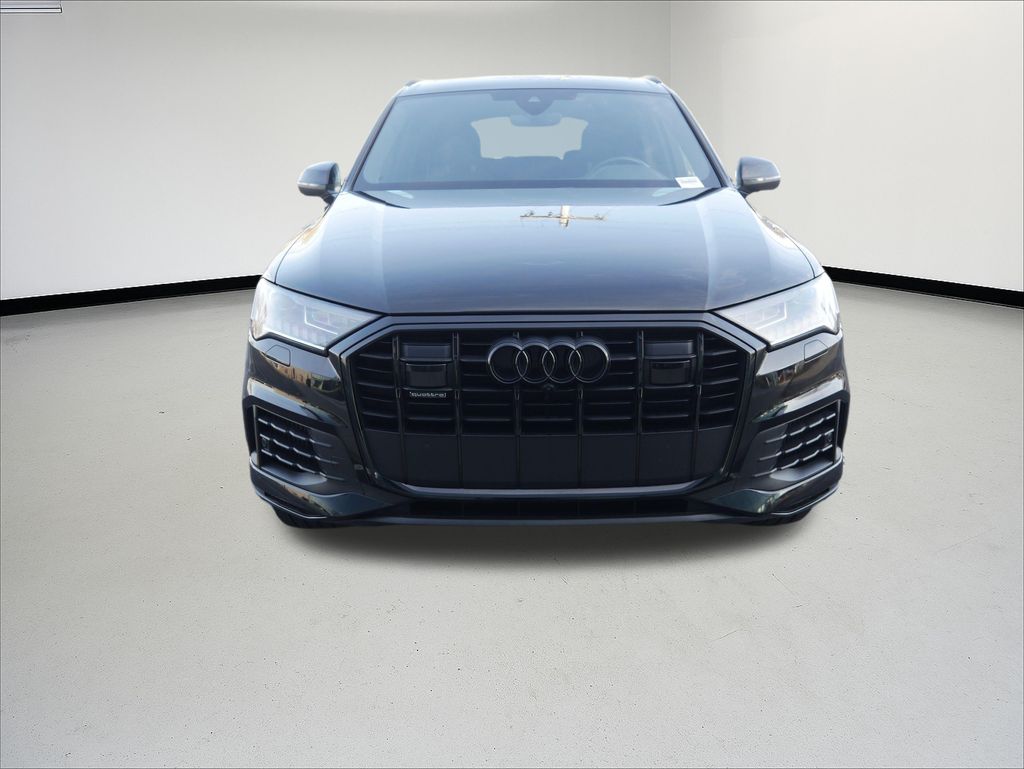 2023 Audi Q7 55 Premium photo 3