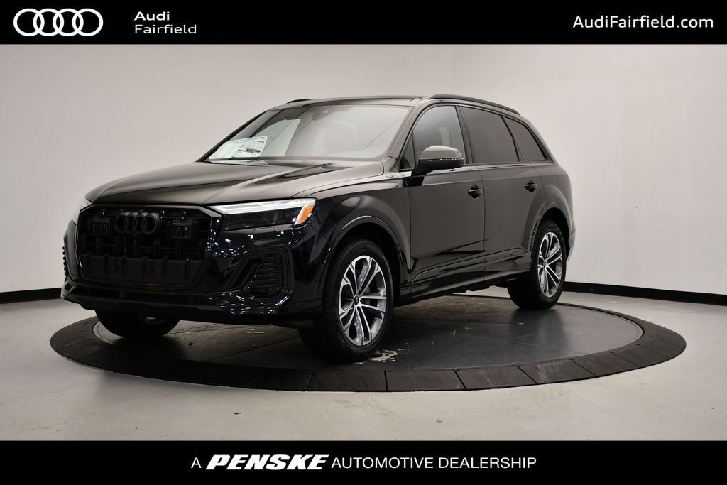 2026 Audi Q7 Premium's photo