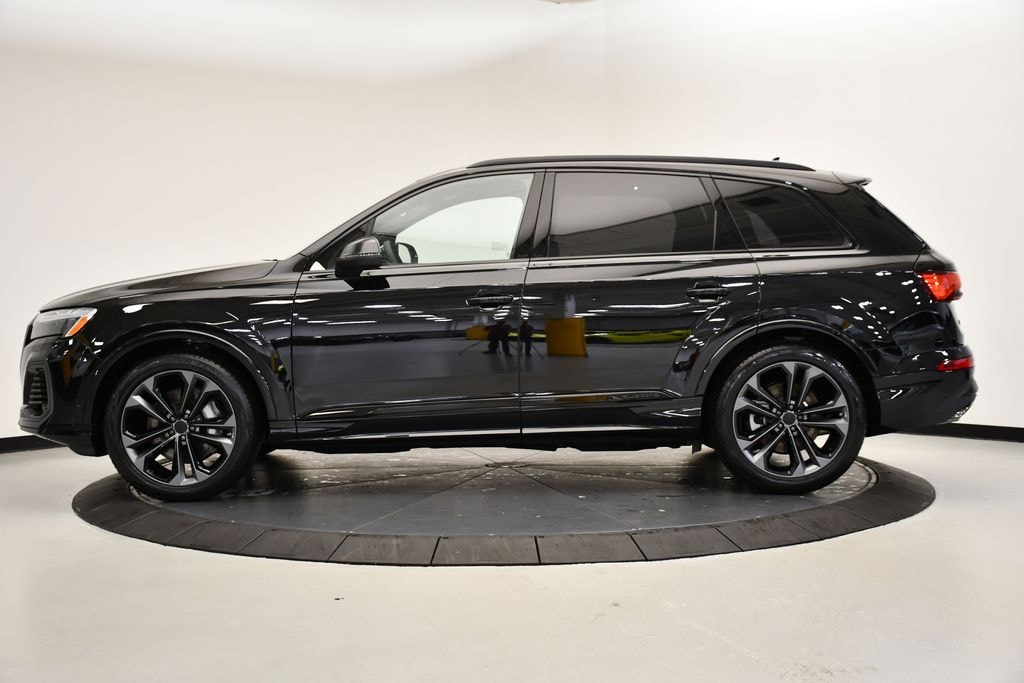 New 2026 Audi Q7 55 Premium SUV
