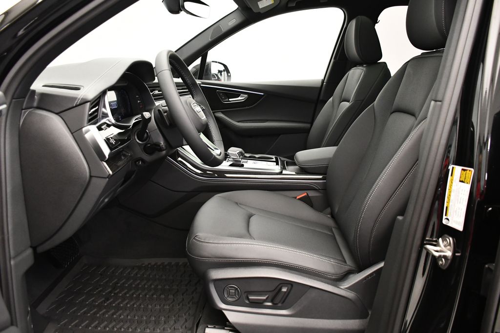 2025 Audi Q7 Premium Plus - Photo 38