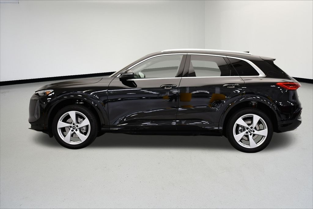 New 2025 Audi Q5 2.0T Premium SUV