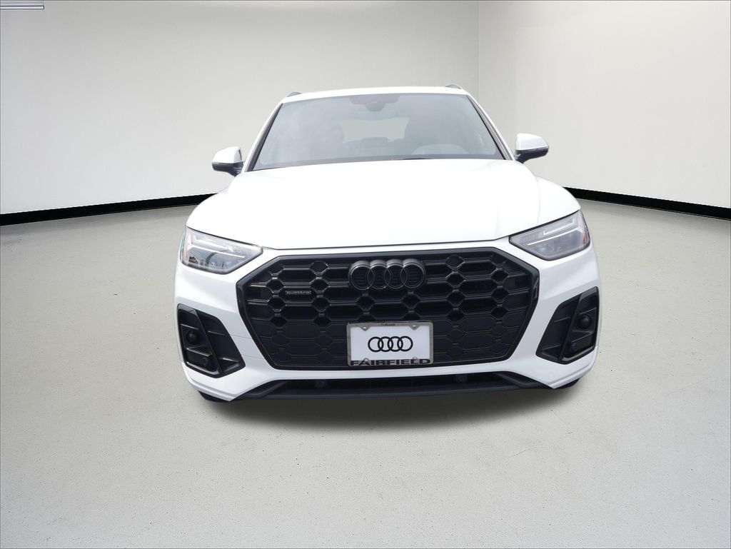 2024 Audi Q5 45 S line Premium photo 3