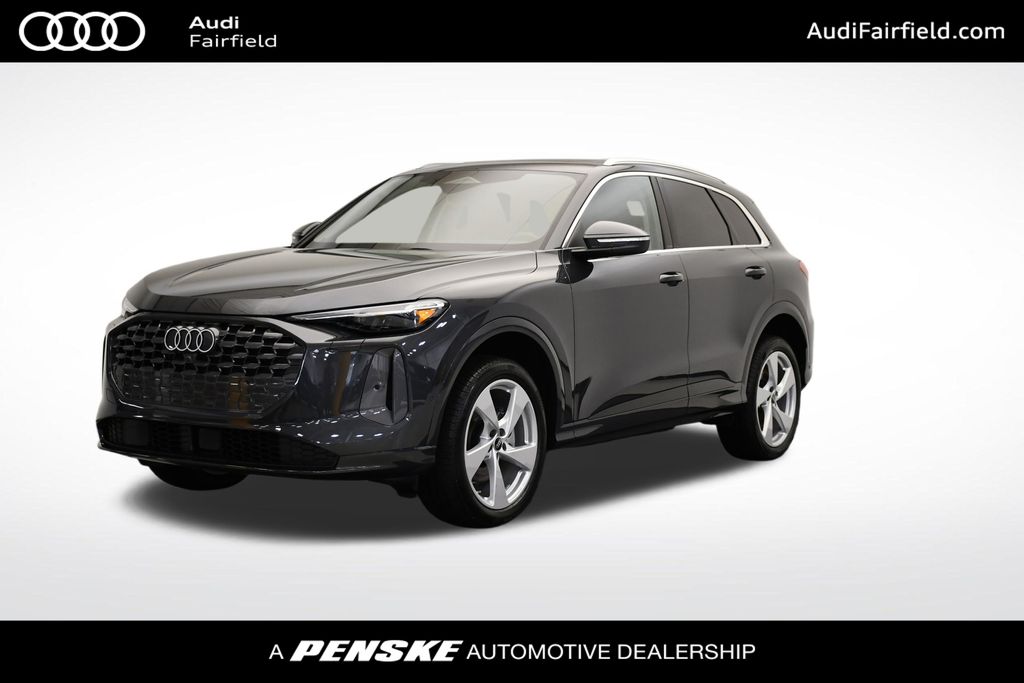 2025 Audi Q5 40 Premium Plus's photo