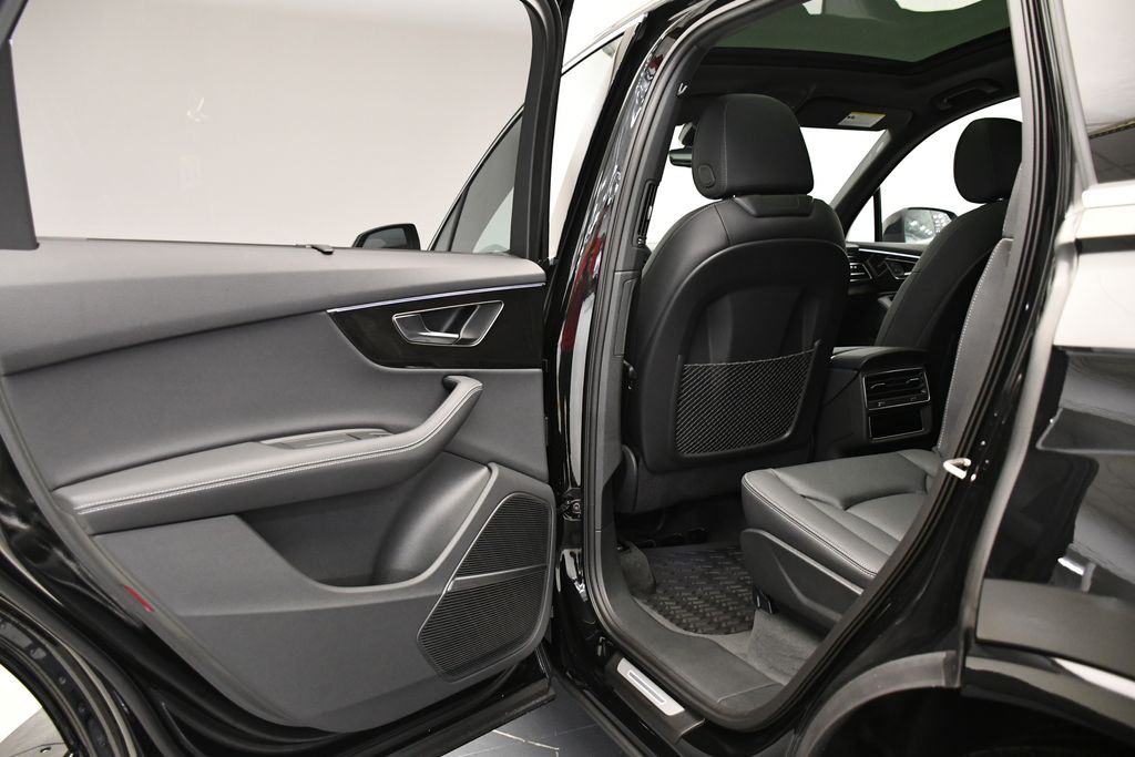 2025 Audi Q7 Premium Plus - Photo 42