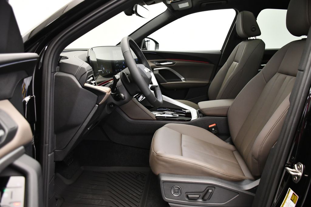 2025 Audi Q5 Premium - Photo 36