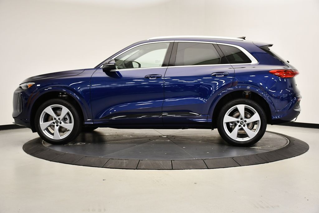 2025 Audi Q5 2.0T Premium photo 2