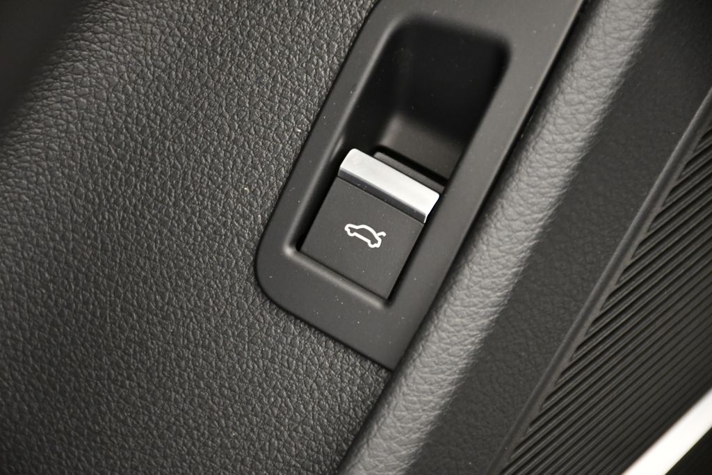 2025 Audi Q7 Premium Plus - Photo 36