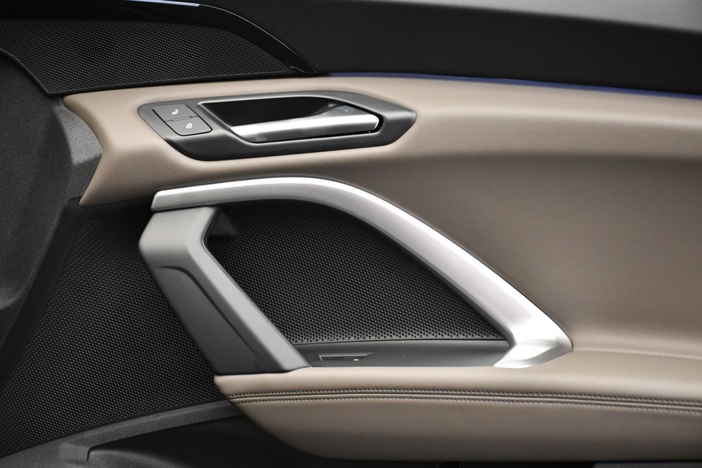 2025 Audi Q5 Premium - Photo 44
