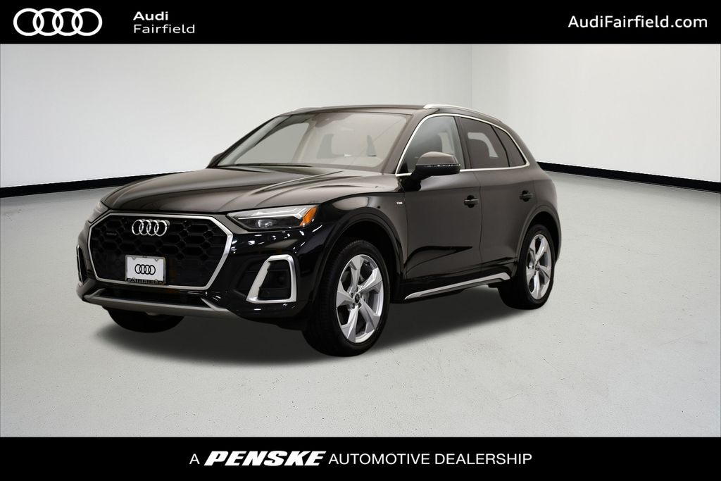 2023 Audi Q5 Premium Plus's photo