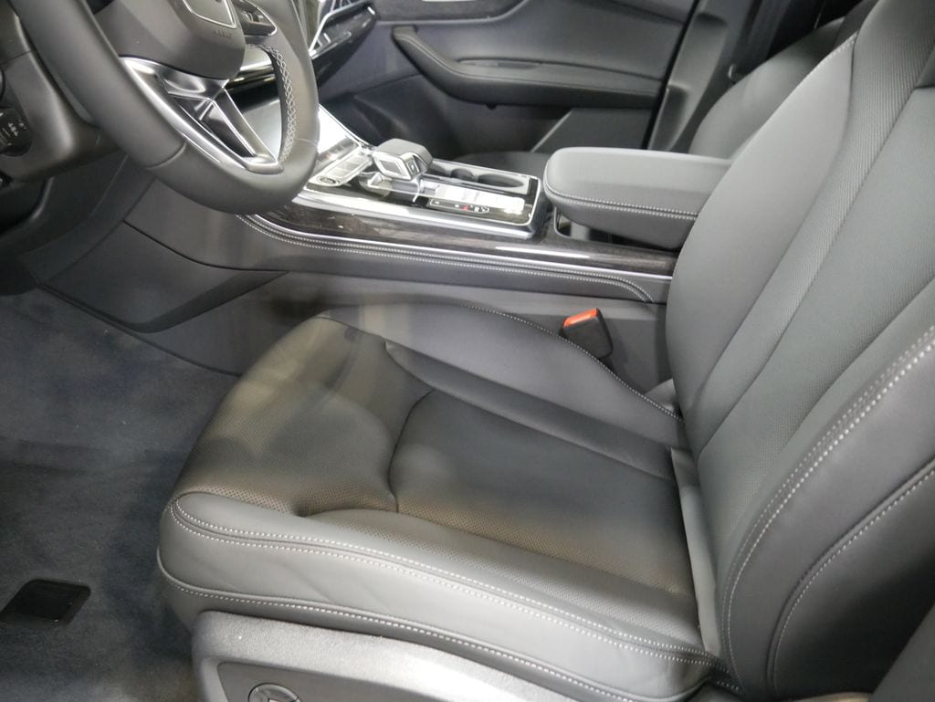2026 Audi Q7 Premium Plus - Photo 15