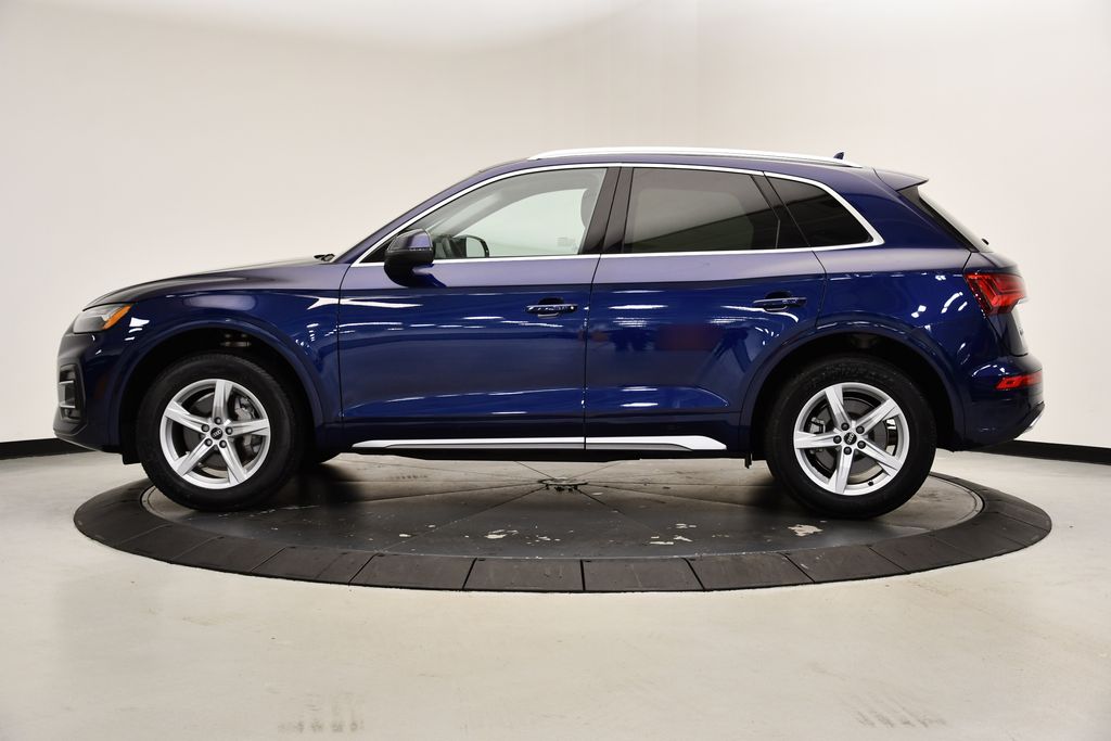 Used 2021 Audi Q5 Premium with VIN WA1AAAFY1M2114307 for sale in Fairfield, CT