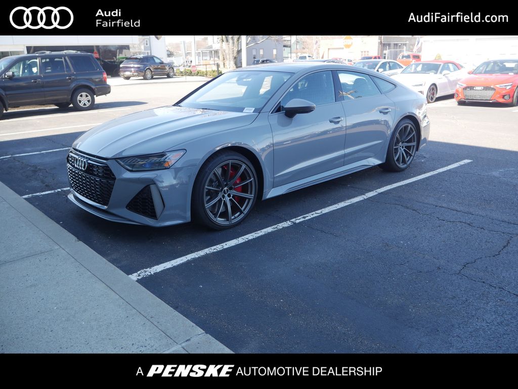 2026 Audi RS7 Performance's photo