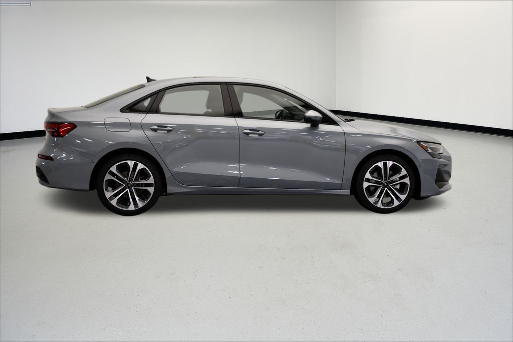 2025 Audi A3 2.0T Premium photo 5